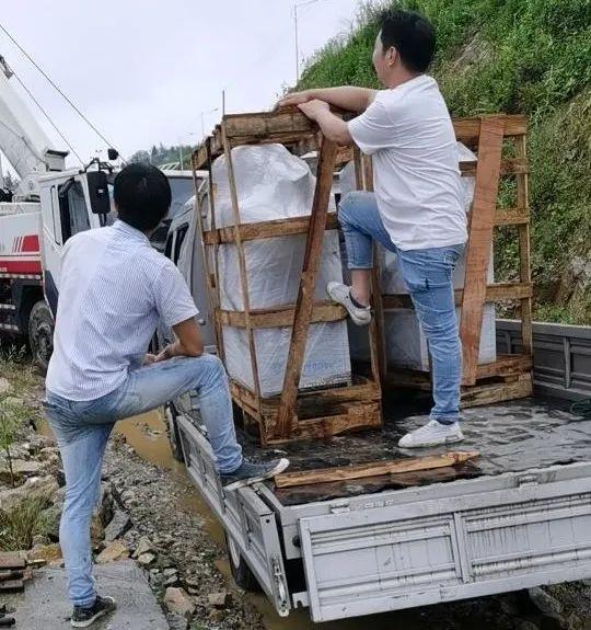 杏彩官网注册地址跑步机跑步机搬运价格表收藏备用！镇雄最全搬家家政服务！